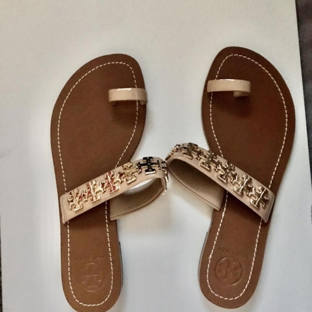 Tory Burch Camellia Pink Size 6